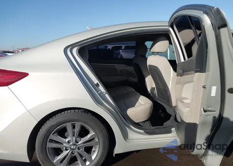 2017 Hyundai Elantra Value Edition z USA, uszkodzony, nr VIN KMHD84LF9HU337266